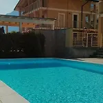 아파트 Attico With Swimming Pool *